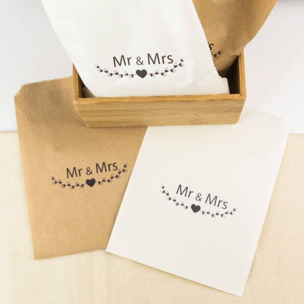 Mr and Mrs Wedding Cake Bags