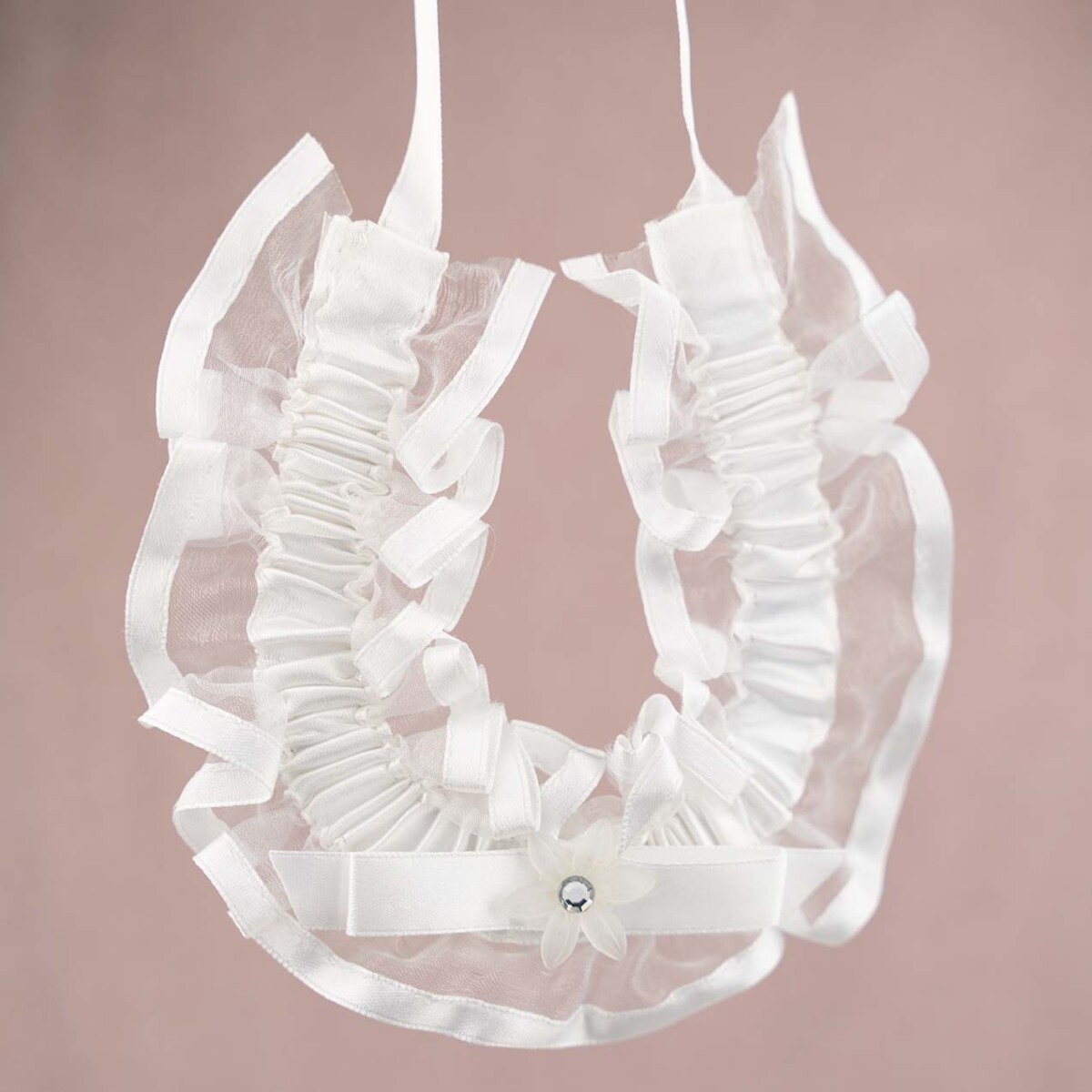 Bras n things white - Gem