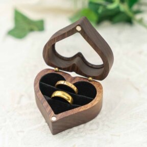 Romantic Heart Rings Box