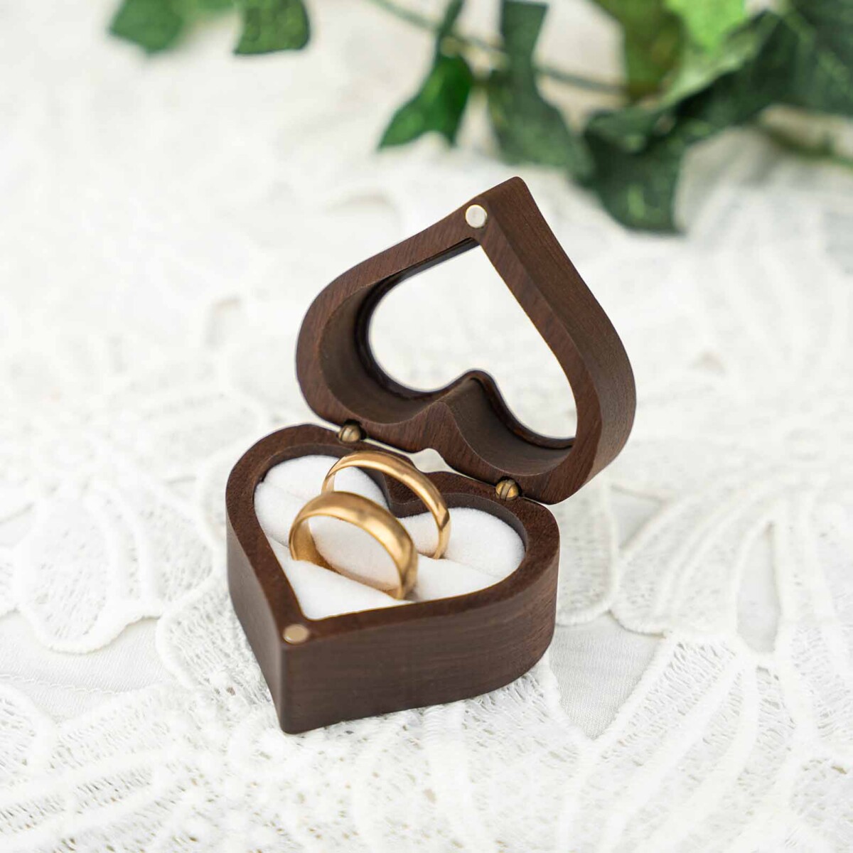 Heart Wedding Rings Box
